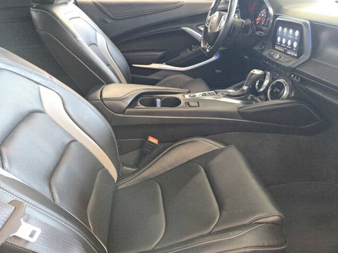 Certified 2024 Chevrolet Camaro LT image 14