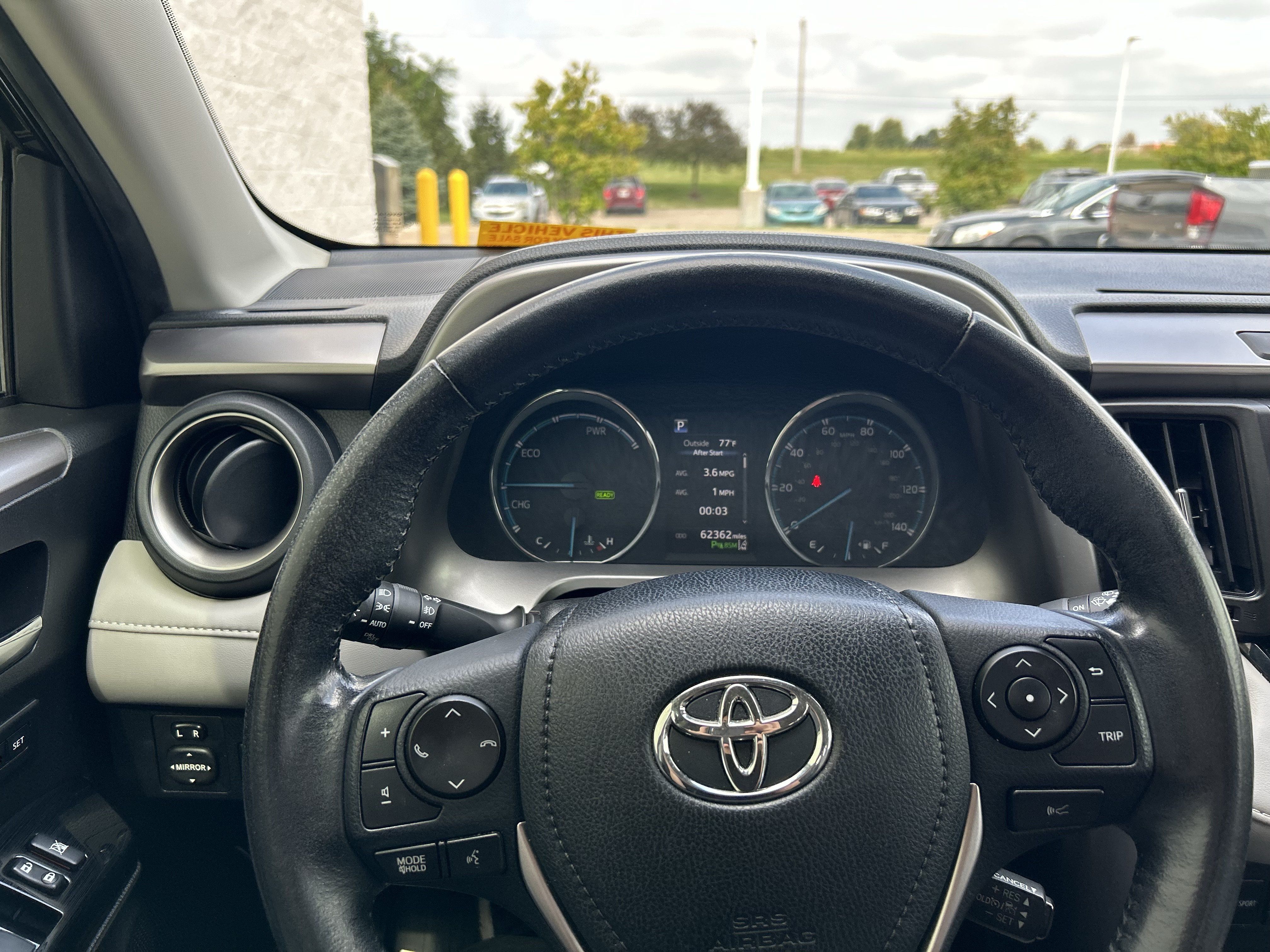 Used 2018 Toyota RAV4 Limited w/ Advanced Technology Package AWD/4WD image 14