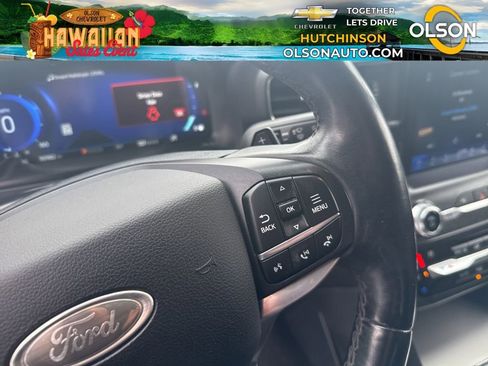 Used 2020 Ford Explorer Platinum w/ Premium Technology Package image 17