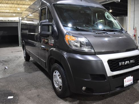 Used 2021 RAM ProMaster 2500 w/ Convenience Group FWD image 6