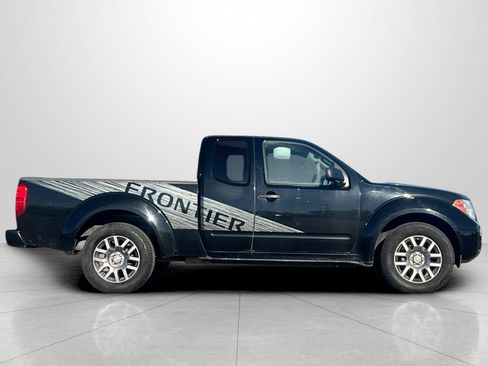 Used 2012 Nissan Frontier SV w/ Sport Appearance Pkg image 3