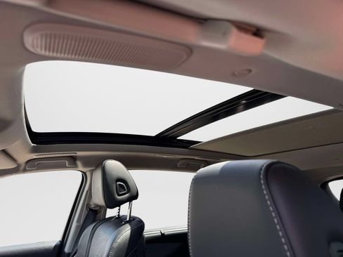 Certified 2025 Acura MDX SH-AWD w/ Technology Package image 16