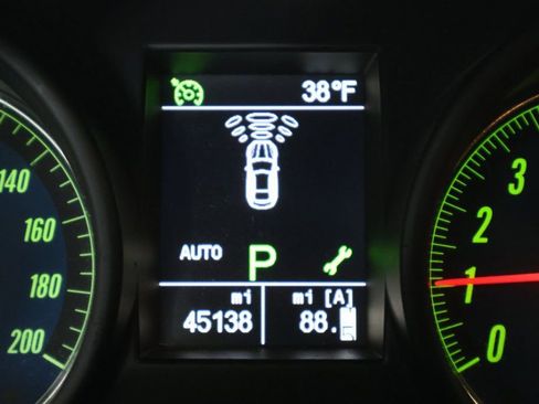 Used 2011 Maserati GranTurismo S image 19