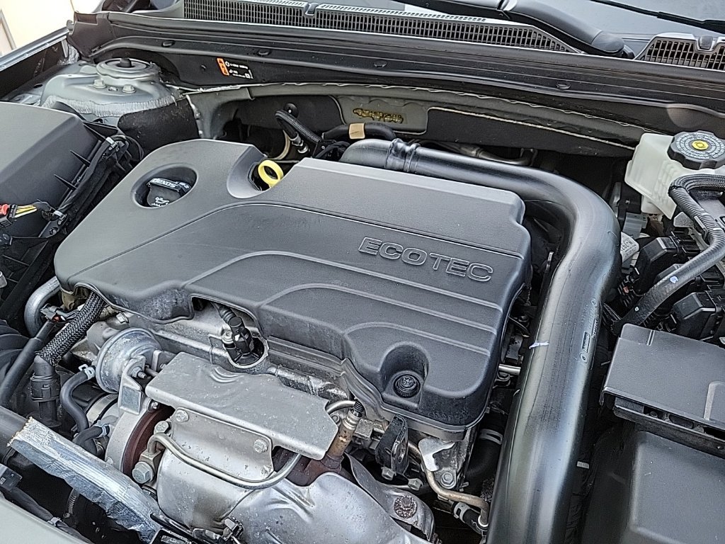 Used 2023 Chevrolet Malibu LT FWD image 30