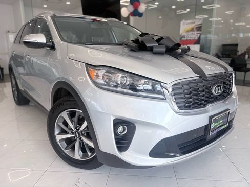 Used 2019 Kia Sorento EX AWD/4WD image 3