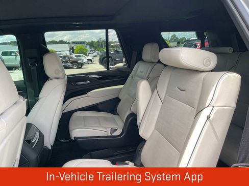 Used 2021 Cadillac Escalade Sport w/ Driver Assist Tech Package AWD/4WD image 21