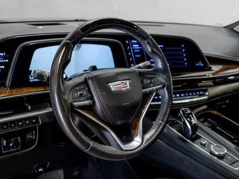 Used 2022 Cadillac Escalade ESV Sport Platinum w/ Heavy-Duty Trailer Package AWD/4WD image 23