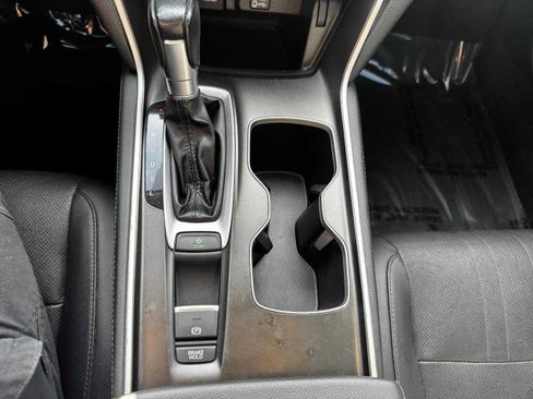 Used 2020 Honda Accord EX-L image 27