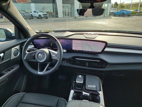 New 2026 Buick Enclave Avenir w/ Super Cruise Package image 9