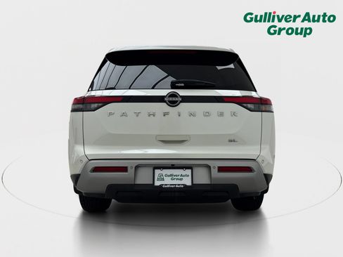 Used 2022 Nissan Pathfinder SL FWD image 7