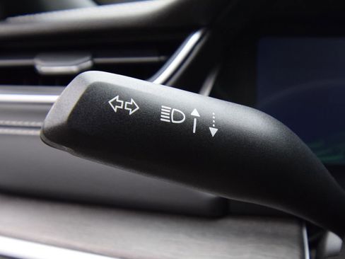 New 2025 Jeep Grand Cherokee Limited 4xe image 34