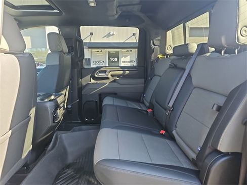 Used 2025 Chevrolet Silverado 2500 ZR2 w/ ZR2 Bison Edition image 26