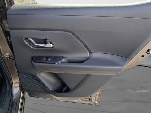 New 2026 Nissan Kicks SV w/ Cold Weather Package FWD image 27