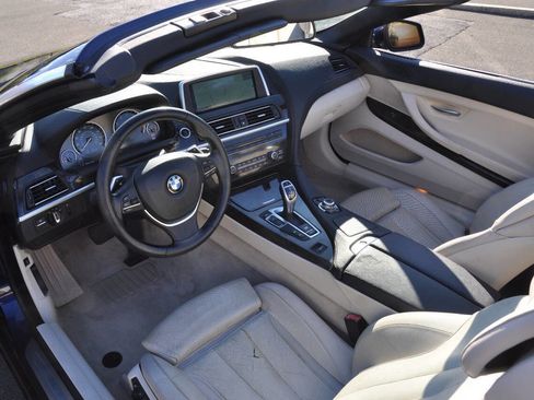Used 2012 BMW 650i xDrive Convertible image 22