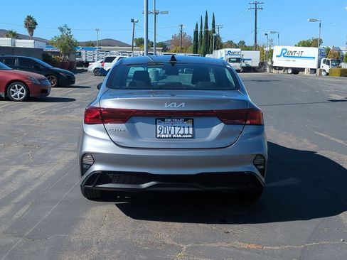 Certified 2023 Kia Forte LXS image 7