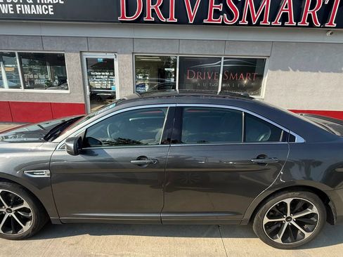 Used 2015 Ford Taurus SEL w/ Equipment Group 201A FWD image 5