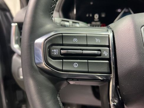 Used 2025 GMC Terrain Elevation image 26