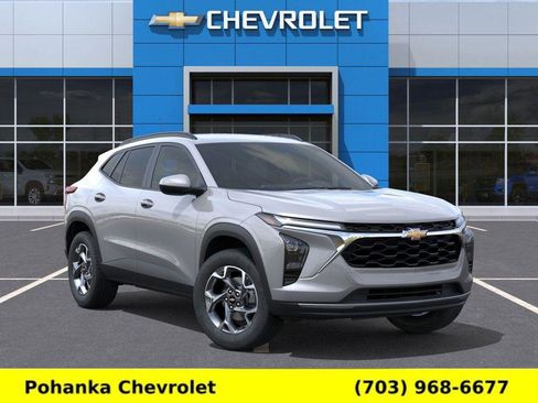 New 2026 Chevrolet Trax LT image 7