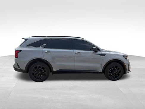 Used 2022 Kia Sorento SX FWD image 4