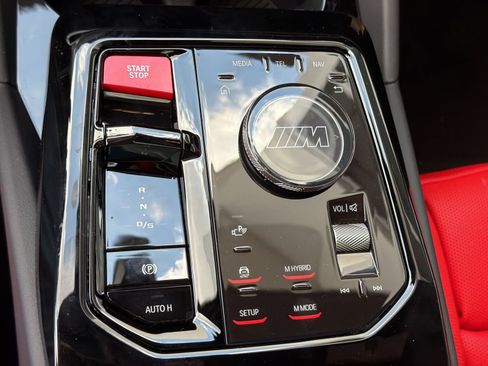 New 2027 BMW M5 Touring AWD/4WD image 16