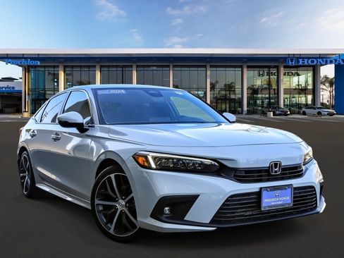 Certified 2024 Honda Civic Touring image 1