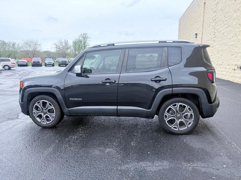 Used 2017 Jeep Renegade Limited image 2