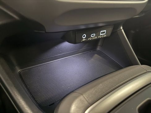 Used 2024 Subaru Crosstrek 2.0i Premium w/ Popular Package #4 image 13