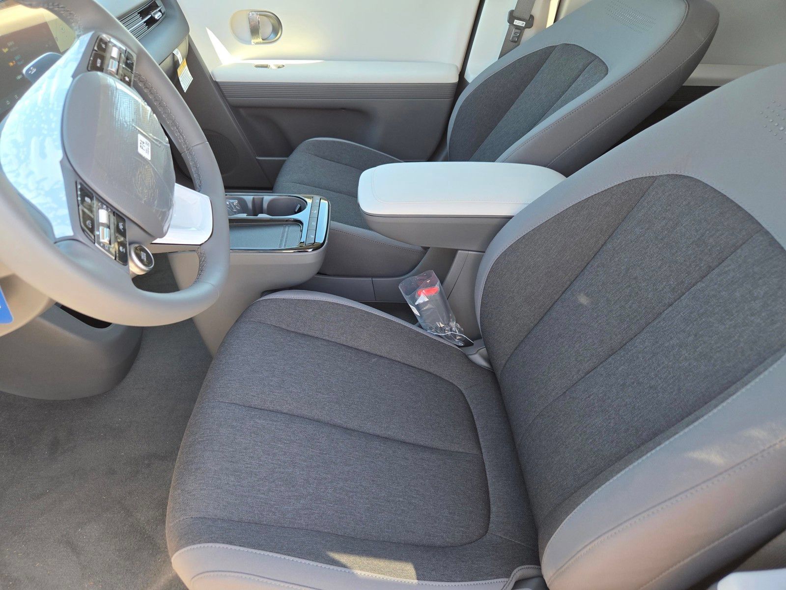New 2026 Hyundai Ioniq 5 SE RWD image 14
