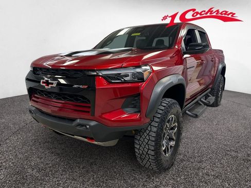 Used 2023 Chevrolet Colorado ZR2 w/ ZR2 Convenience Package III AWD/4WD image 36