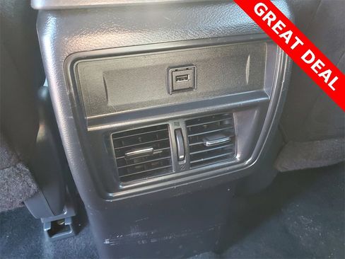 Used 2018 Nissan Murano S image 25