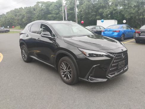 Used 2022 Lexus NX 350 AWD image 2