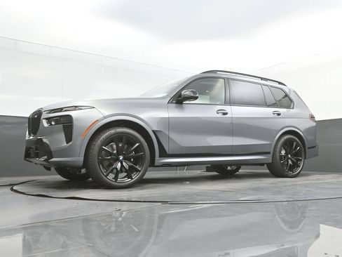 New 2027 BMW X7 M60i AWD/4WD image 40