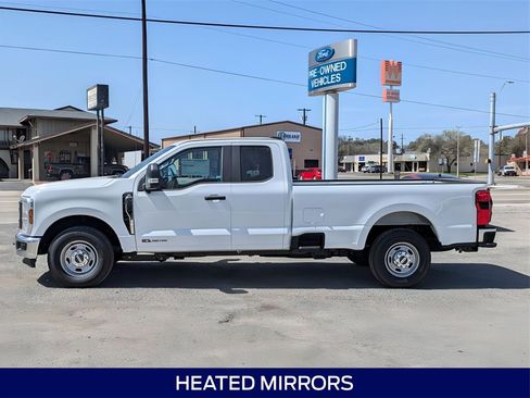 New 2025 Ford F250 XL w/ 360-Degree Camera Package image 9