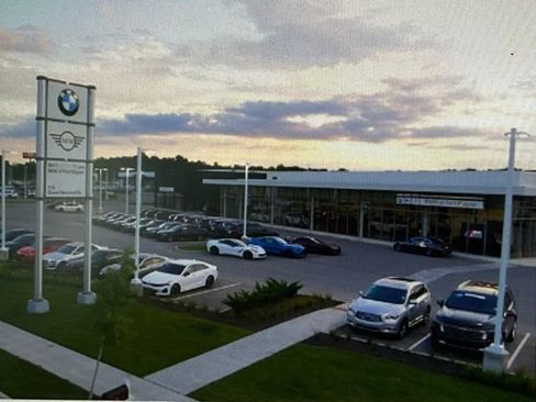 Used 2016 Land Rover Range Rover Sport SVR image 44