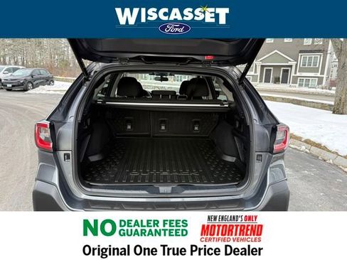 Used 2023 Subaru Outback Premium image 12