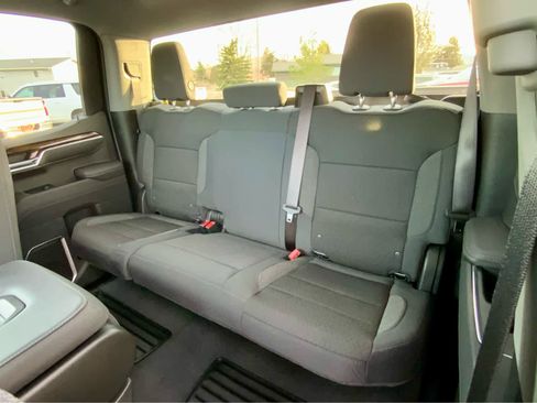 New 2026 GMC Sierra 1500 Elevation image 32