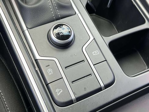 Certified 2023 Kia Sorento LX FWD image 31