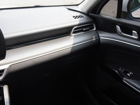 Used 2024 Kia K5 LXS FWD image 33