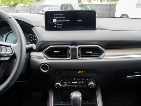 Used 2023 MAZDA CX-5 Signature image 29