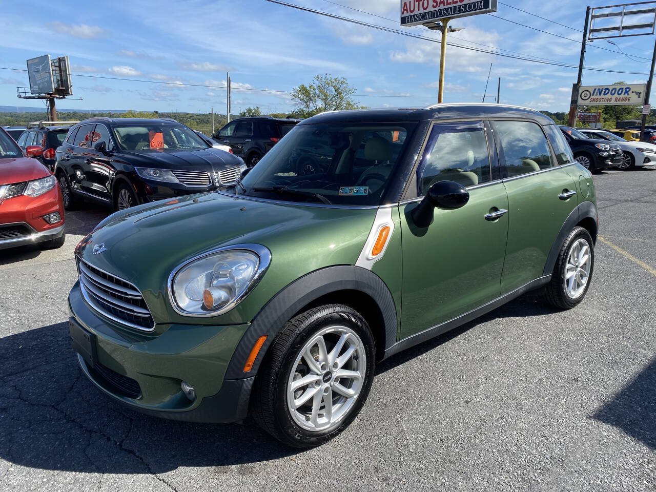 Used 2015 MINI Cooper Countryman FWD image 1