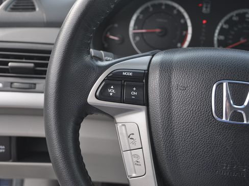 Used 2010 Honda Accord EX-L image 18