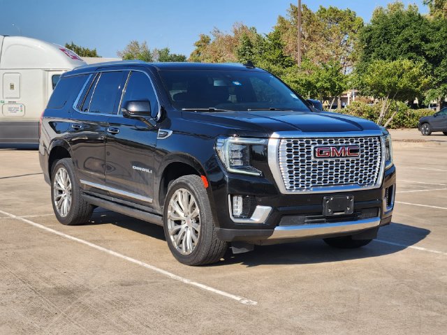 Used 2022 GMC Yukon Denali AWD/4WD image 3