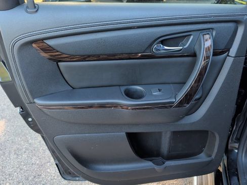 Used 2014 GMC Acadia Denali AWD/4WD image 30