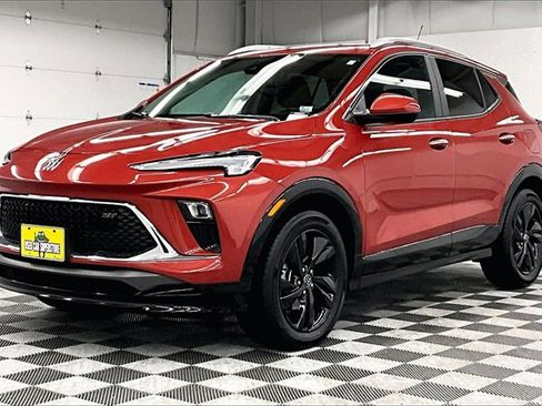 Used 2024 Buick Encore GX Sport Touring w/ Comfort Package image 10