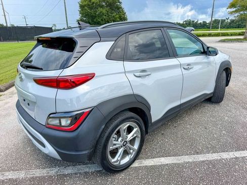 Used 2023 Hyundai Kona SEL FWD image 3