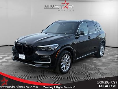 Used 2019 BMW X5 xDrive40i w/ Premium Package 2