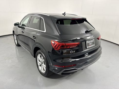 Used 2025 Audi Q3 2.0T Premium w/ Convenience Package AWD/4WD image 32
