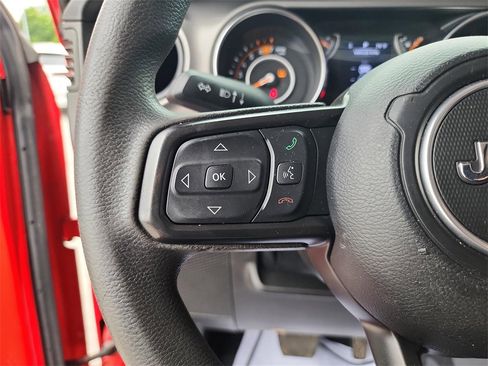 Used 2023 Jeep Wrangler Sport image 15