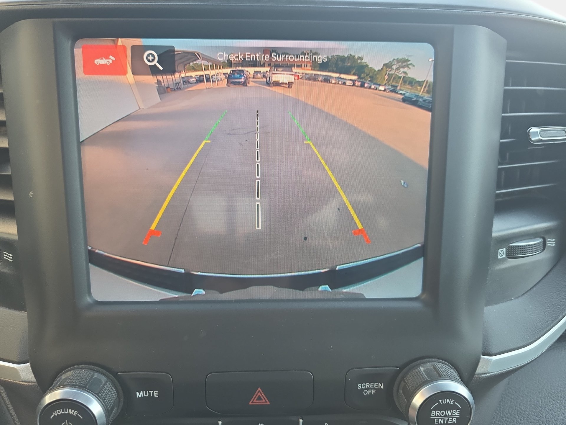 Used 2023 RAM 1500 Big Horn AWD/4WD image 22