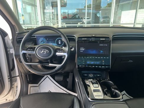 Used 2024 Hyundai Tucson Limited AWD/4WD image 24